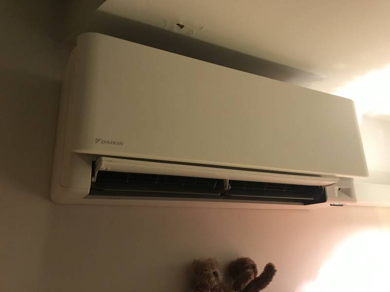 Pose d'une climatisation réversible multisplit Daikin dans une maison à Châteauneuf-le-Rouge 13790 Bouches-du-Rhône